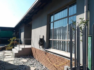 4 Bedroom house in Secunda For Sale