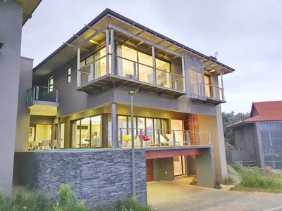 4 Bedroom townhouse-villa in Zimbali Coastal Resort & Estate For Sale