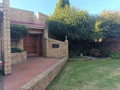 5 Bedroom House for Sale For Sale in Secunda - MR600057 - My