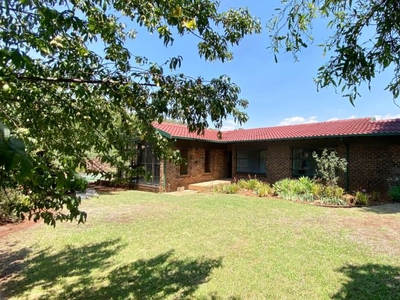 5 Bedroom house to rent in Doringkloof, Centurion