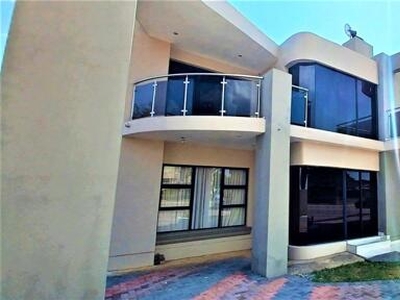 House For Sale In Eagles Crest, Polokwane