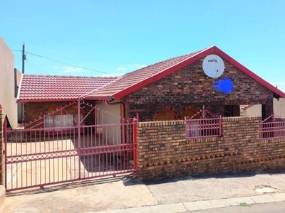 House For Sale In Saulsville, Pretoria