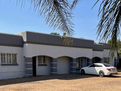 4 Bedroom house for sale in Kameeldrift East, Pretoria