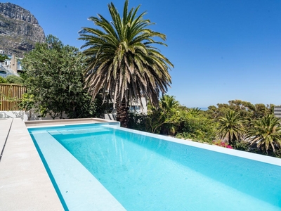 5 Bedroom House to rent in Camps Bay