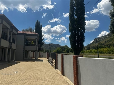 10 Bed House in Clarens