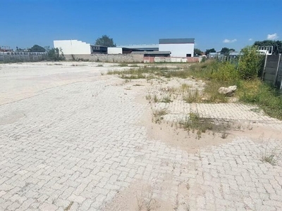 2954 m² Land available in Laboria