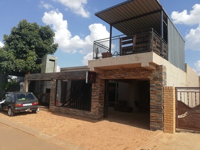 Mixed Use For Sale in Orange Farm