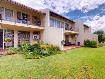 3 Bedroom flat for sale in Upington Central