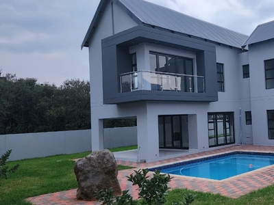 4 Bedroom House for Sale in Leloko Lifestyle & Eco Estate