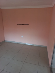 A 3 Bedroom house is available for renting in Gouteng, Mogale City.