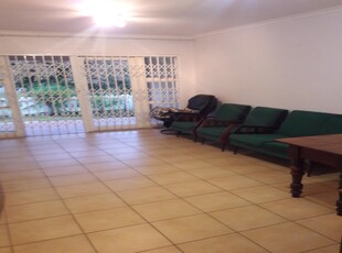 2 bedroom single-storey retirement home to rent in Umgeni Park