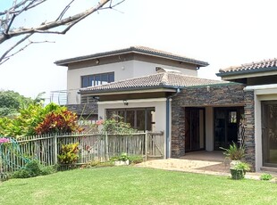 Property for sale with 4 bedrooms, Palm Lakes Estate, Ballito