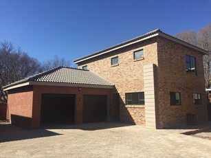 Upmarket units ideally located in Potchefstroom.
