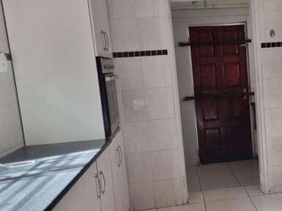House For Rent In Crosby, Johannesburg