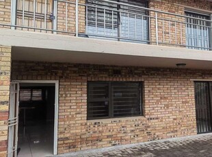 2 Bedroom flat to rent in Lenasia, Johannesburg