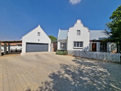 3 Bedroom House For Sale in Midlands Estate