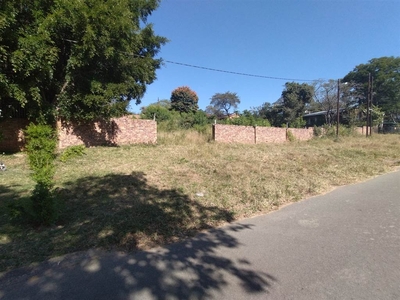 1000 m² Land available in Hazyview