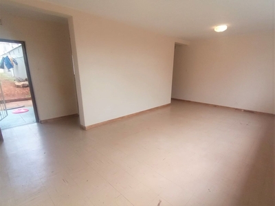 2 Bedroom Apartment To Let in Panorama