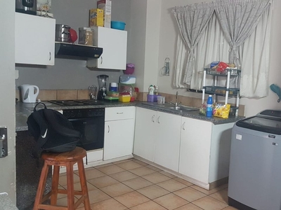 3 Bedroom Flat For Sale in Durban Central