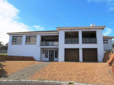 4 Bedroom House For Sale In Middedorp