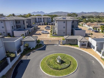 Apartment For Sale In Brackenfell South, Brackenfell