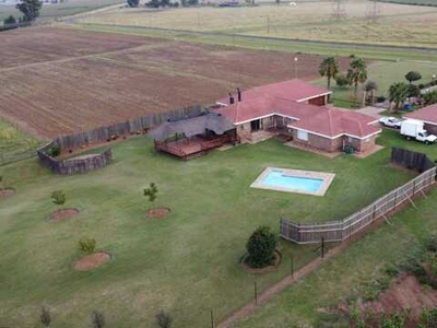 Farm For Sale In Vogelfontein, Meyerton