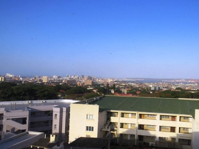 1 Bedroom flat for sale in Essenwood, Durban