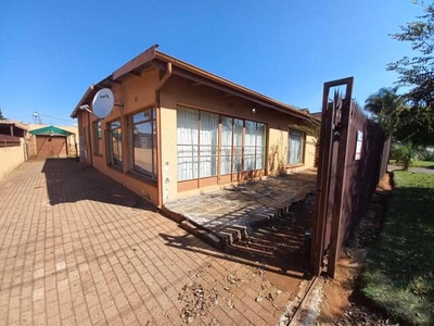 House For Rent In Randgate, Randfontein