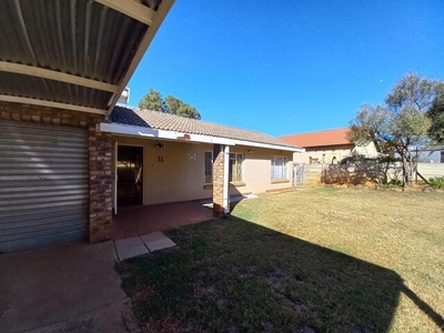 House For Sale In South Ridge, Kimberley