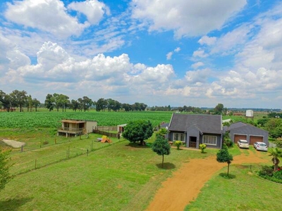 House For Sale In Valley Settlements Ah, Meyerton