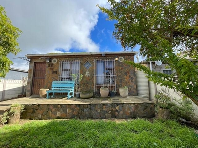 House For Sale In West Bank, Malmesbury