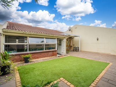 Townhouse For Sale in Prospect Hall, Durban North