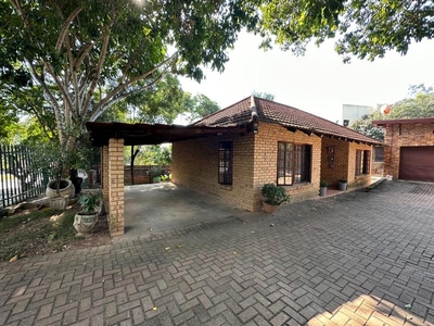 WEST ACRES 3 BEDROOM HOUSE WITH FLALET FOR SALE