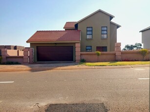 House For Sale in Wildtuin Park, Krugersdorp