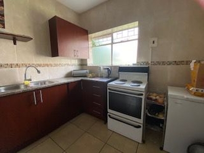 2 Bedroom Apartment Rented in Orchards