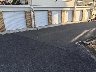 97 SQUARE TWO BEDROOM APARTMENT WITH A GARAGE AND A SHADE PARKING BAY