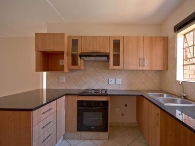 Apartment For Rent In Elarduspark, Pretoria