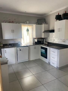 Apartment For Rent In Franschhoek, Western Cape