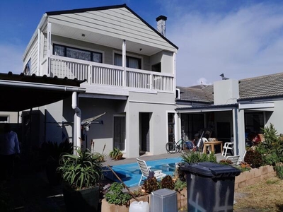 Apartment For Rent In Parklands East, Blouberg