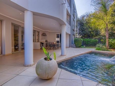 Apartment For Sale In Hyde Park, Sandton