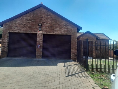Home For Sale, Akasia Gauteng South Africa