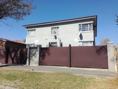 House For Rent In Forest Hill, Johannesburg