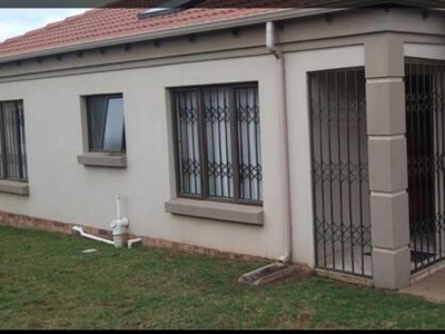 House For Rent In Jackaroo Park, Witbank