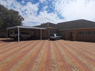 House For Rent In Universitas Ridge, Bloemfontein