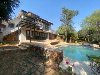 House For Rent In Waterkloof Heights, Pretoria