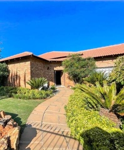 House For Sale In Heilige Akker, Potchefstroom
