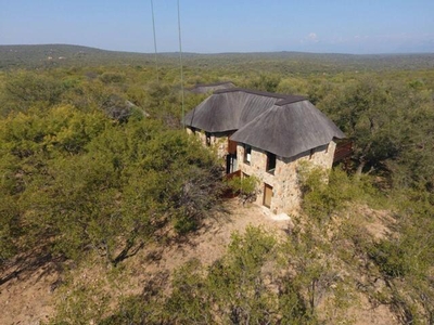 House For Sale In Lissataba Private Nature Reserve, Hoedspruit