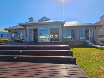 House For Sale In Marina Martinique, Jeffreys Bay