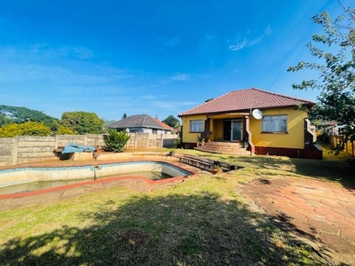 House For Sale In Montclair, Durban