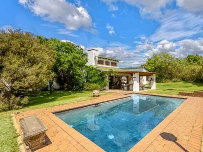 House For Sale In Sun Valley, Midrand